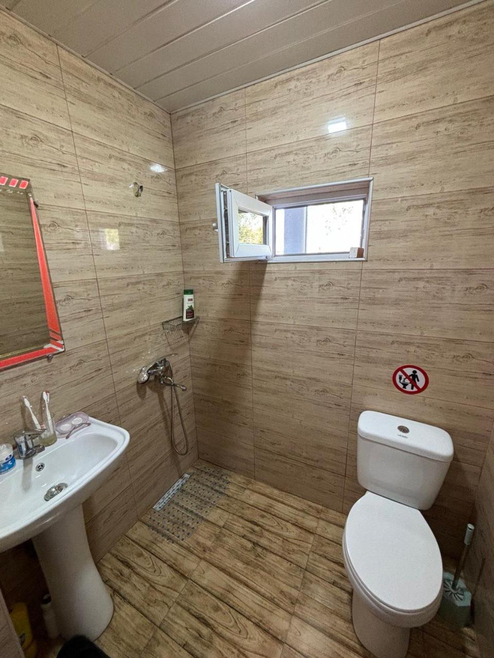 קוטאיסי Elizabeth'S Rooms מראה חיצוני תמונה