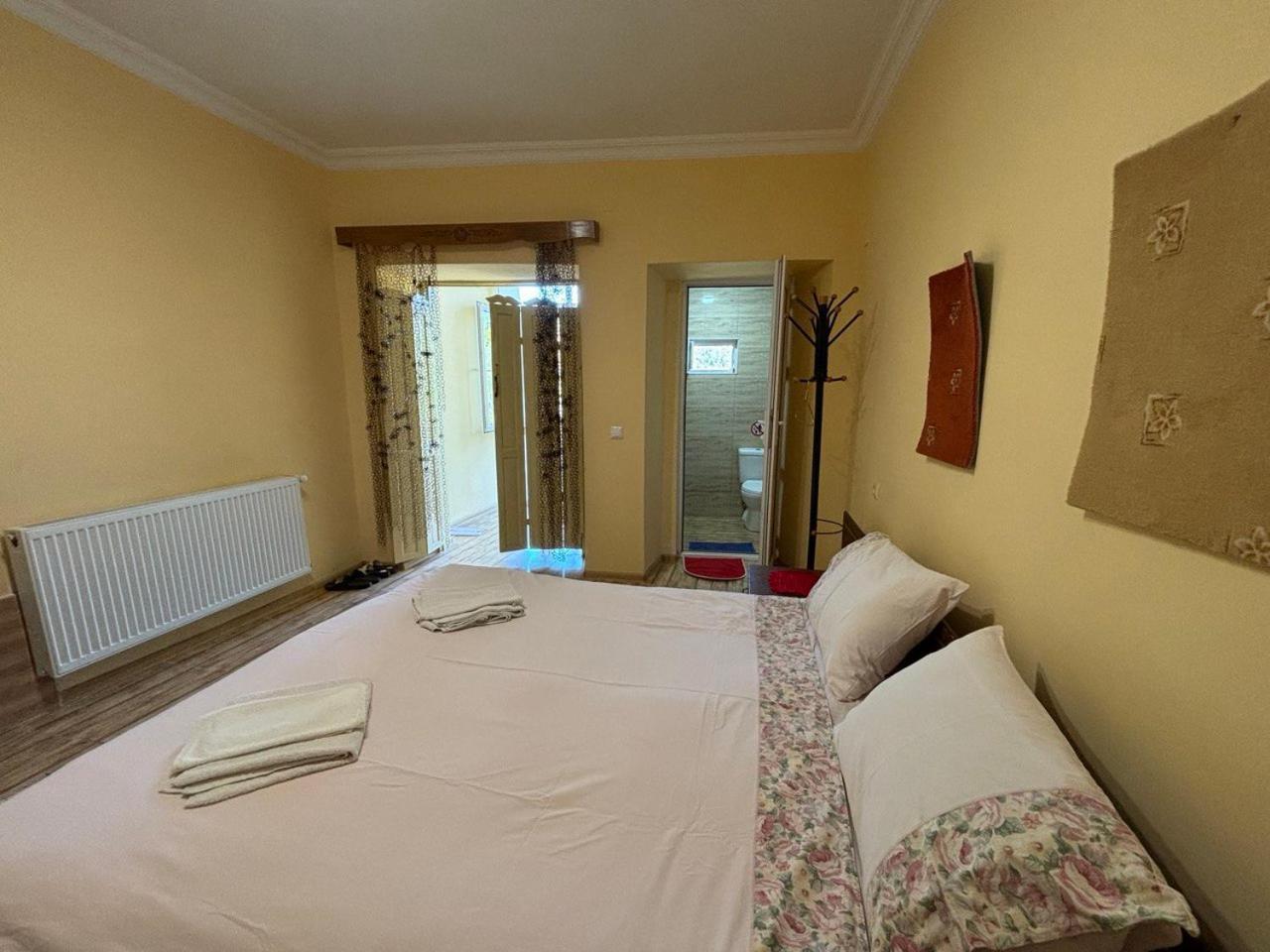 קוטאיסי Elizabeth'S Rooms מראה חיצוני תמונה
